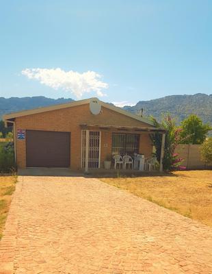 House For Sale in Prince Alfred Hamlet, Prince Alfred Hamlet