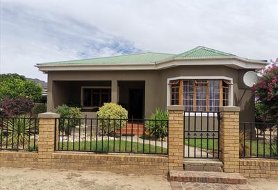 House For Sale in Ceres, Ceres