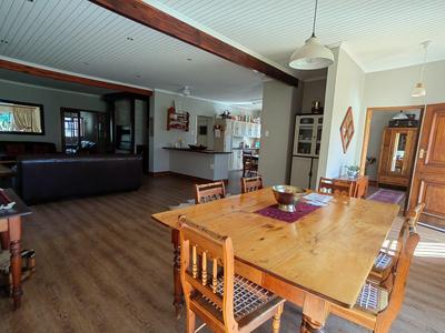 House For Sale in Prince Alfred Hamlet, Prince Alfred Hamlet