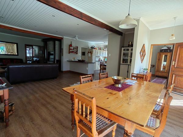 House For Sale in Prince Alfred Hamlet, Prince Alfred Hamlet